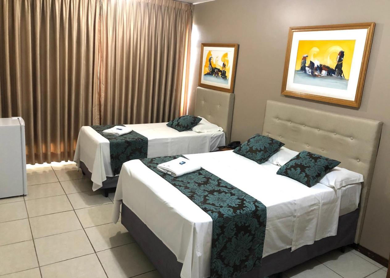 Max Hotel Núcleo Bandeirante Esterno foto