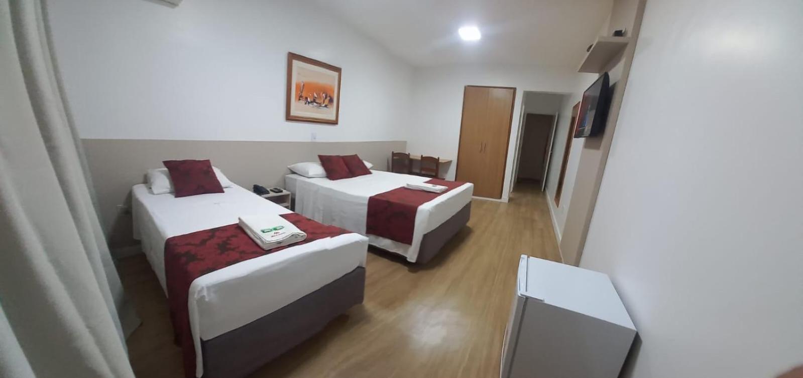 Max Hotel Núcleo Bandeirante Esterno foto